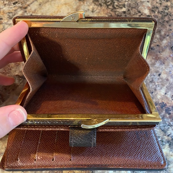 Authentic Louis Vuitton Wallet - Picture 5 of 6